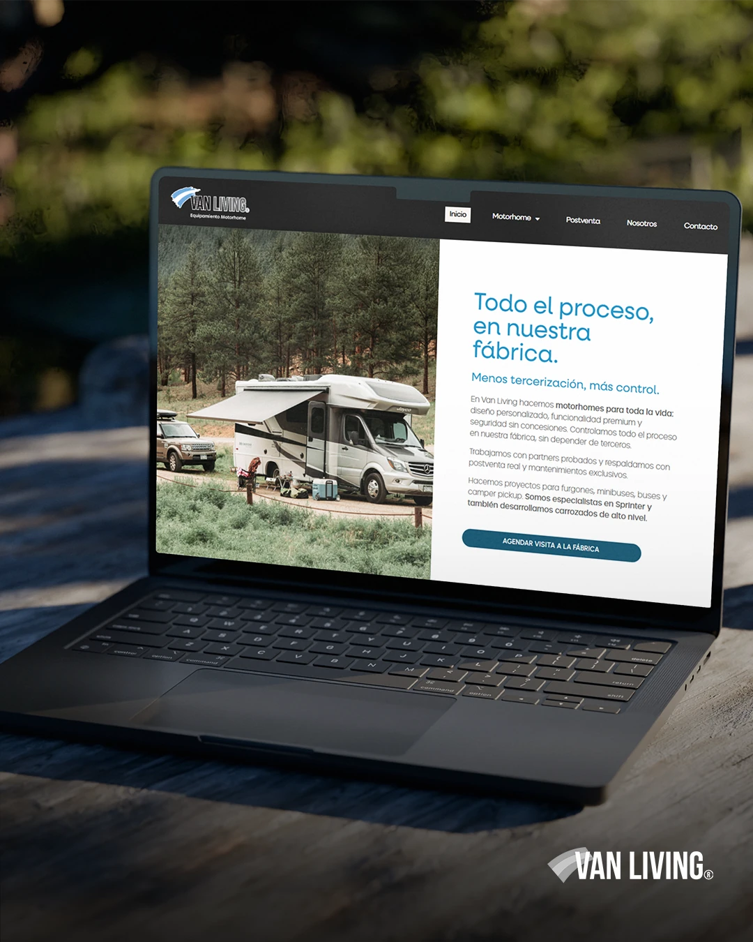 Desarrollo web Van Living · turismo